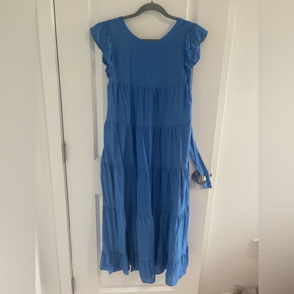 La Ven Blue Maxi Dress